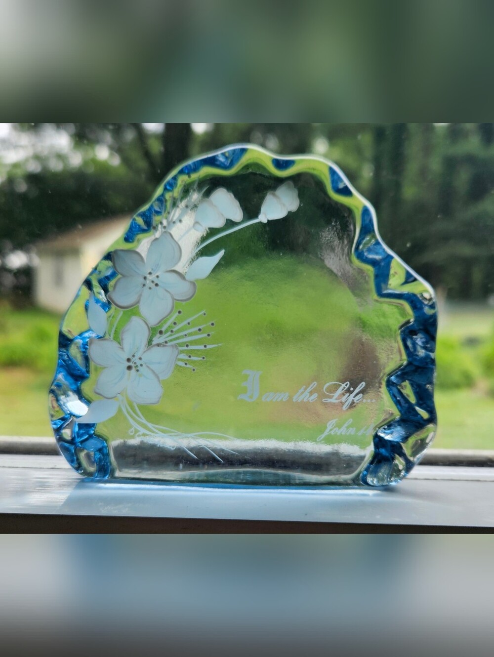 Fenton Iceberg Paperweight With Scripture - Picture 2 of 5